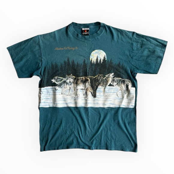 Signal Sports Other - Vintage 90s T-Shirt Men’s L AOP Wrap Around Nature Wolves Single Stitch